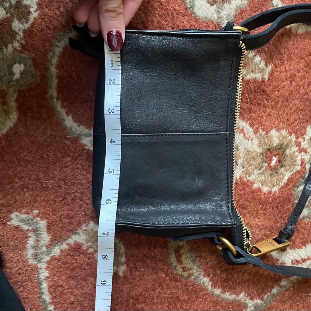 Margot New York Aiden Black Crossbody Wallet Bag - Picture 7 of 8